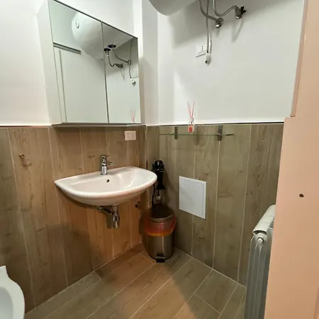 Monolocale 아파트 *